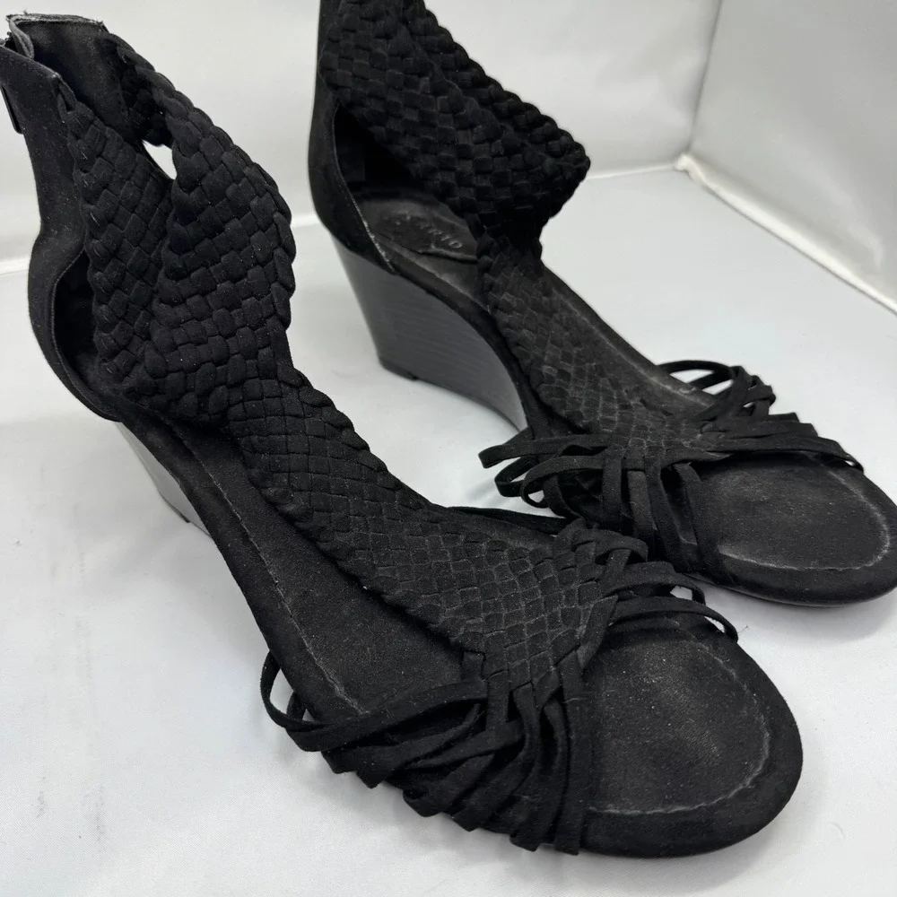 Torrid Braided T-Strap Wedge Sandals Womens 12W Black Faux Suede Boho 11401924
